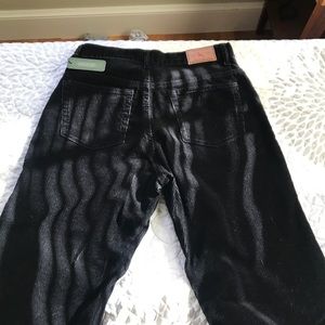 NWT Eddie Bauer women’s black corduroy pants